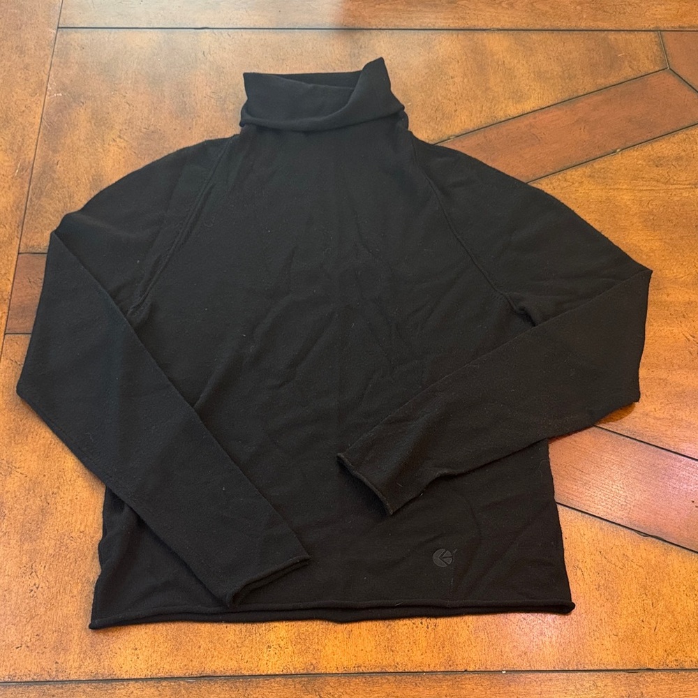 Ethika Men's Classic Black Turtleneck Sweater